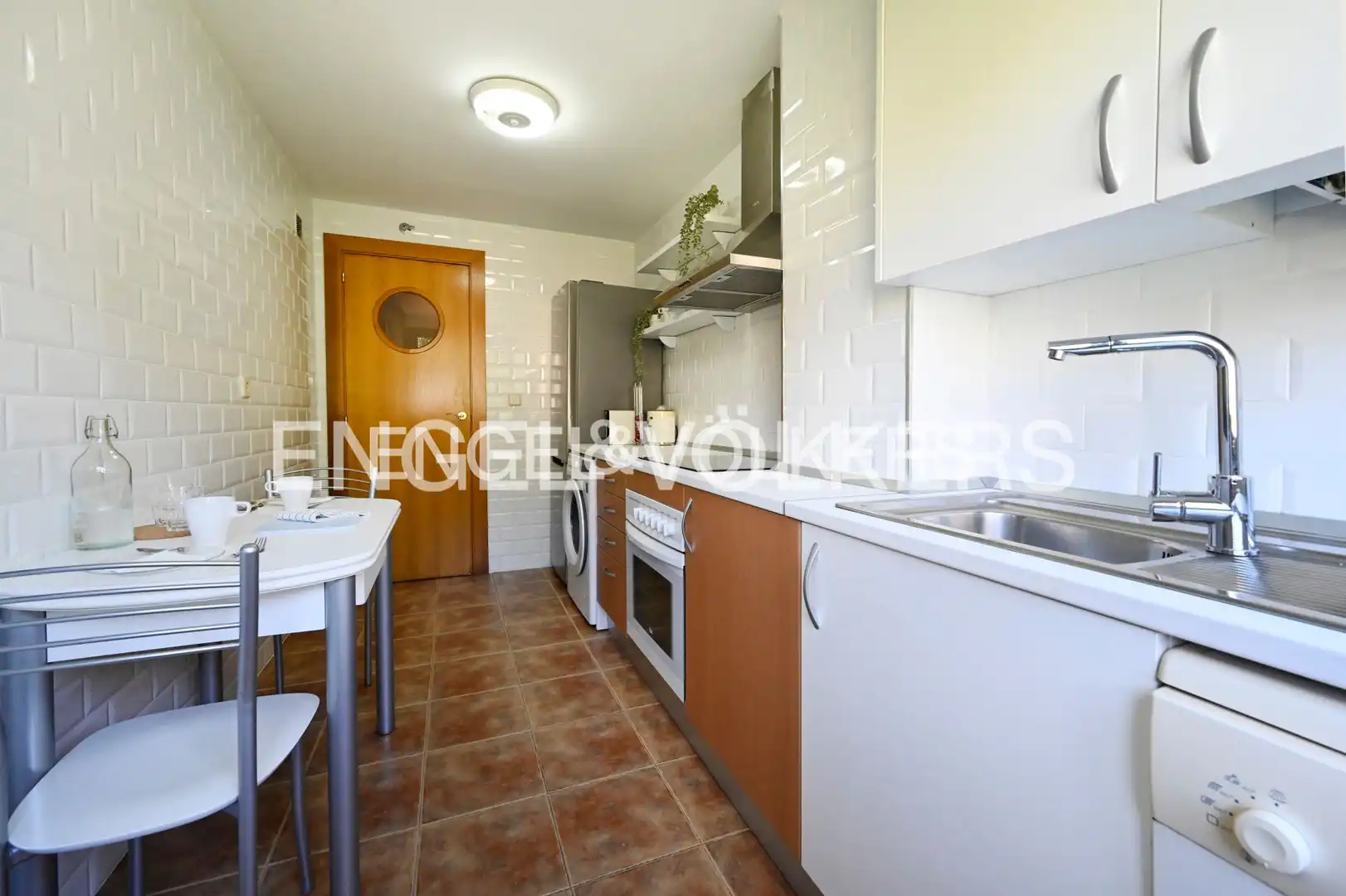 Cocina de Piso de alquiler en Santander con Calefacción, Trastero y Piscina