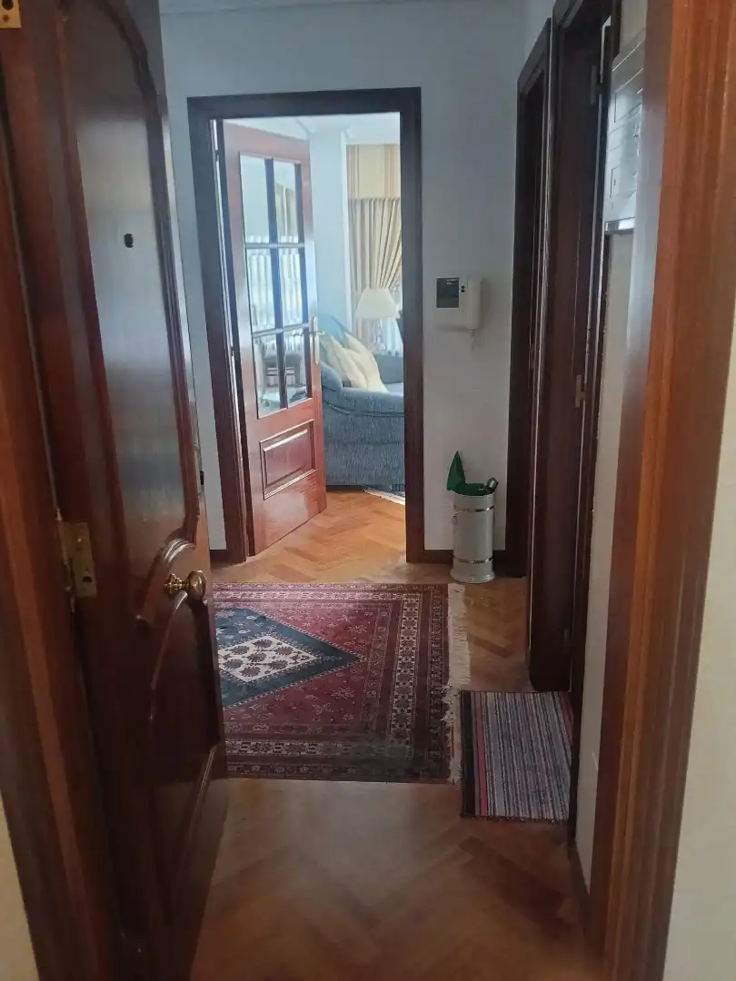 Piso en venta en A Coruña Capital  con Parquet y Trastero