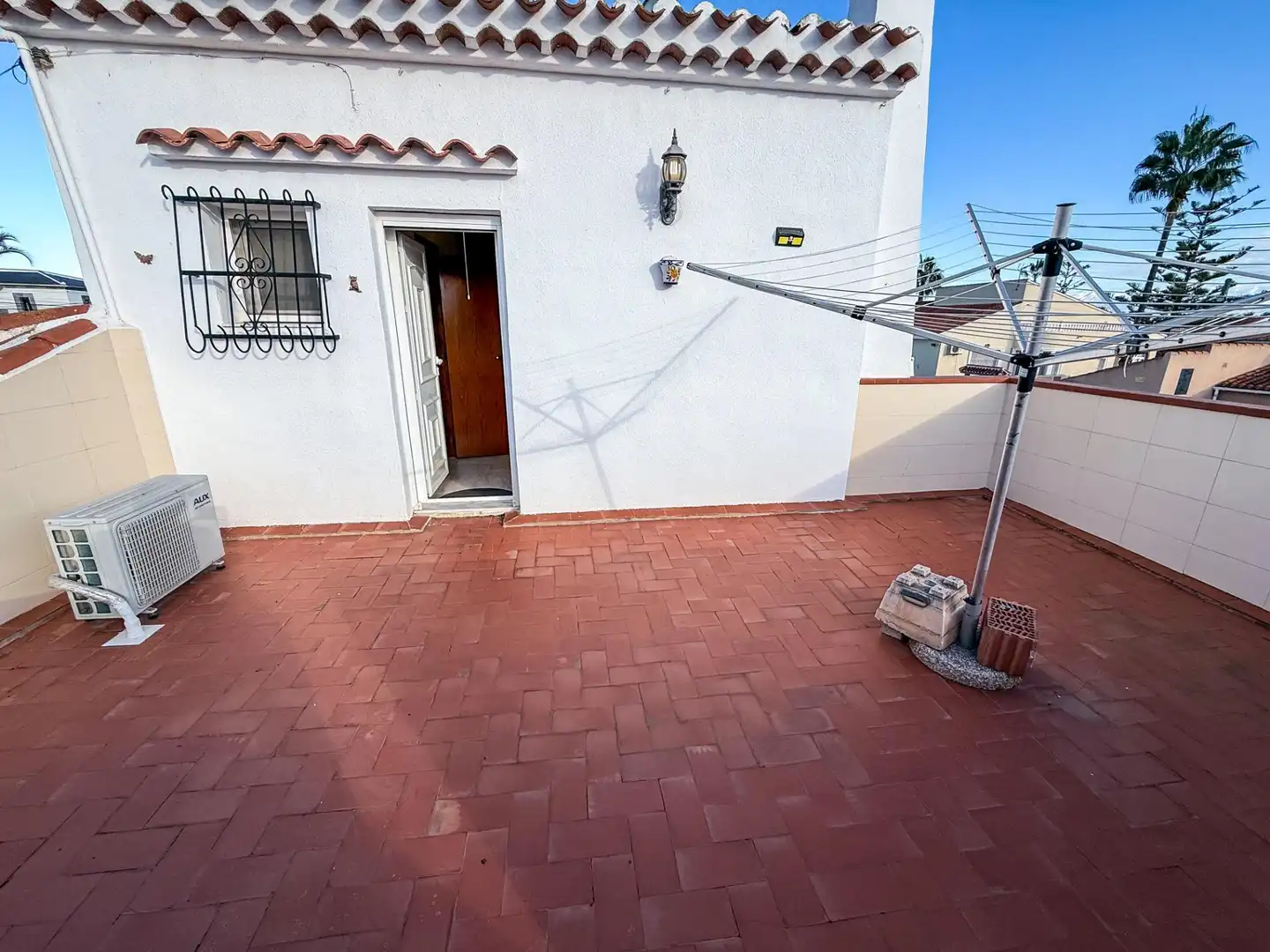 Semi-detached house with pool for sale in SALVADOR DALI, imagen 26