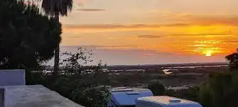 Vista exterior de Edificio en venta en Chiclana de la Frontera
