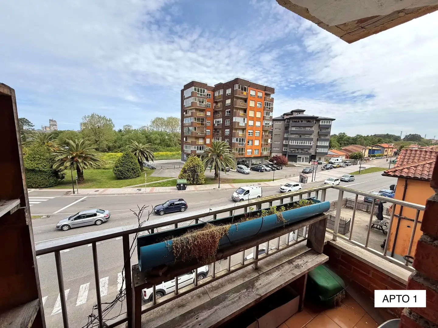 Außenansicht von Wohnung zum Verkauf in Castrillón mit Heizung und Terrasse