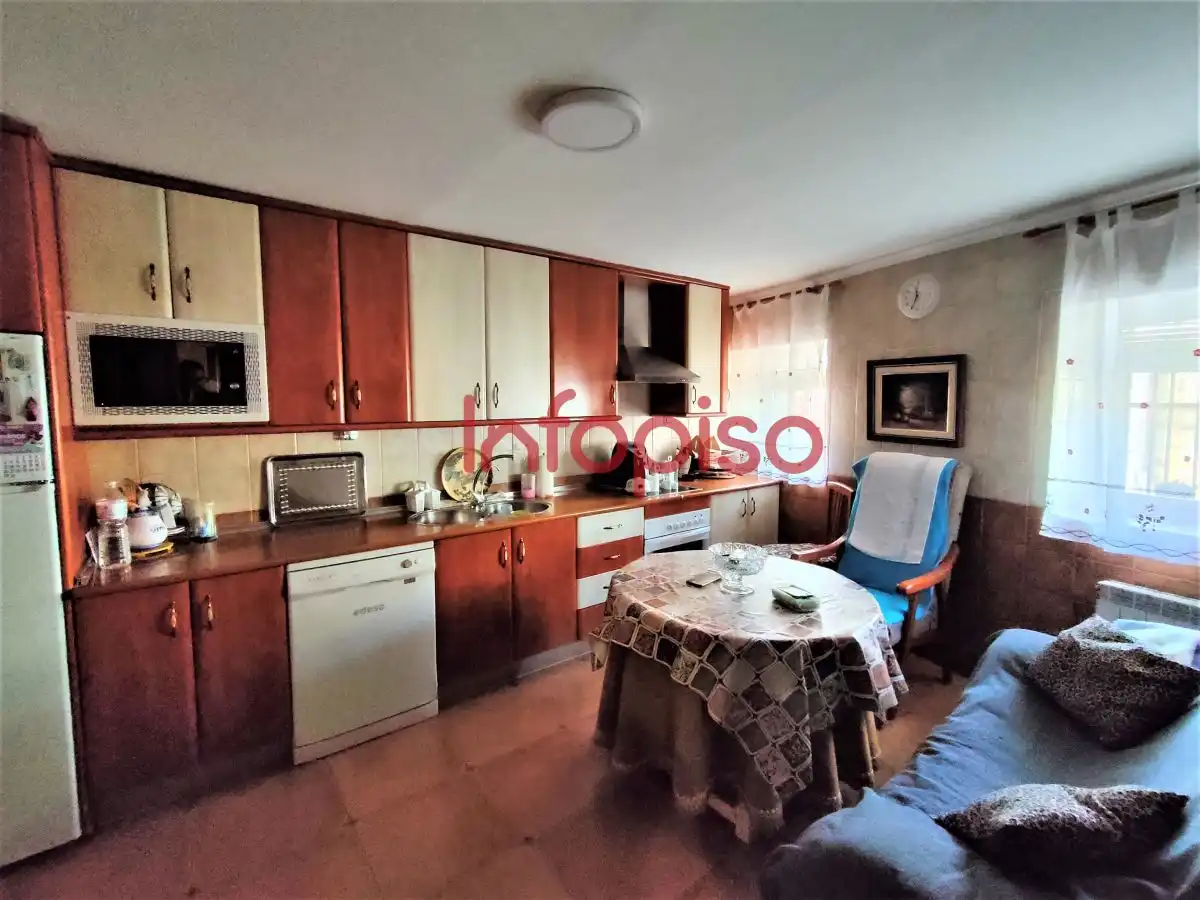 House for sale in Valdepeñas, imagen 4