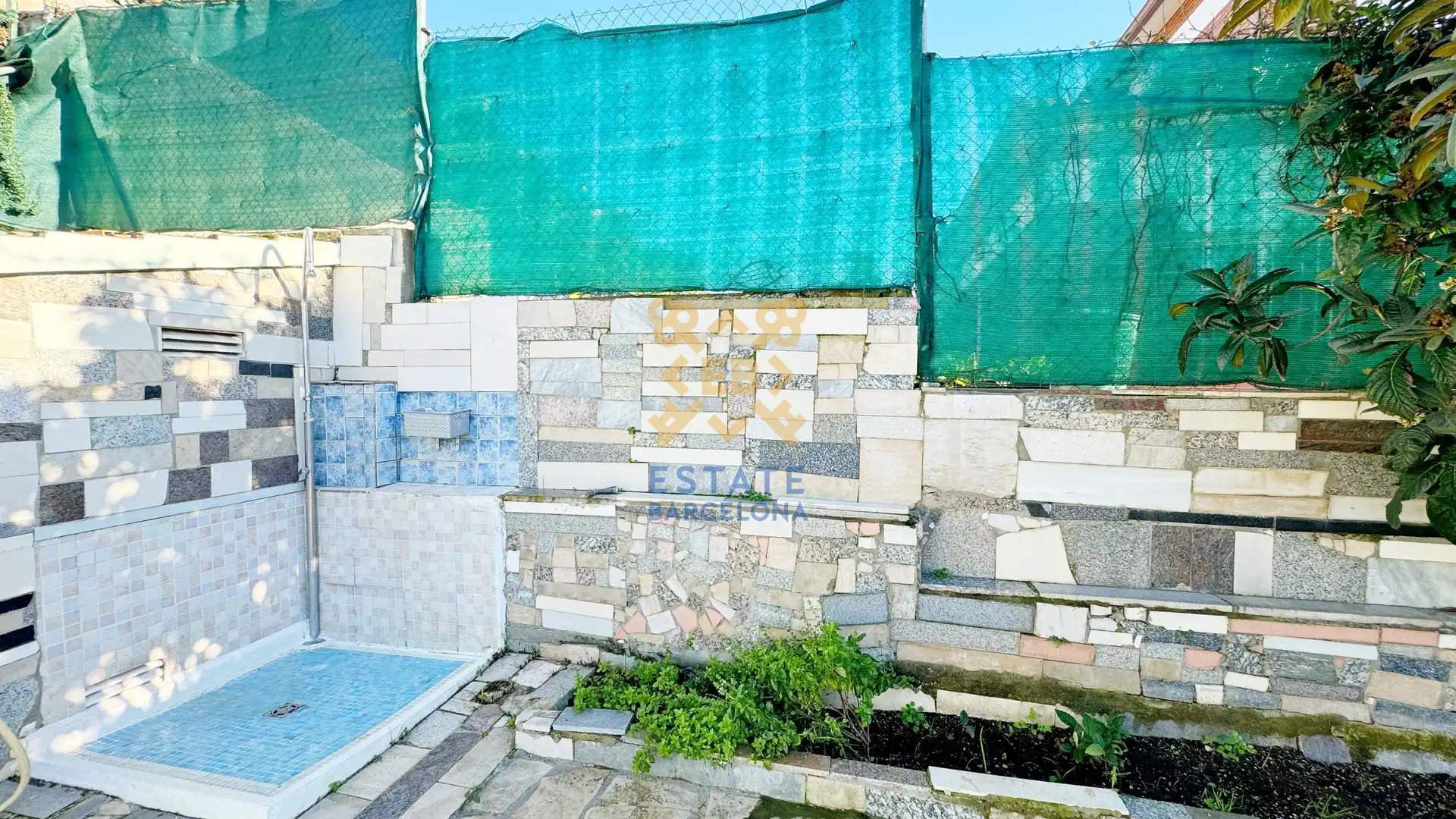 Außenansicht von Haus oder Chalet zum Verkauf in Lloret de Mar mit Klimaanlage, Heizung und Schwimmbad
