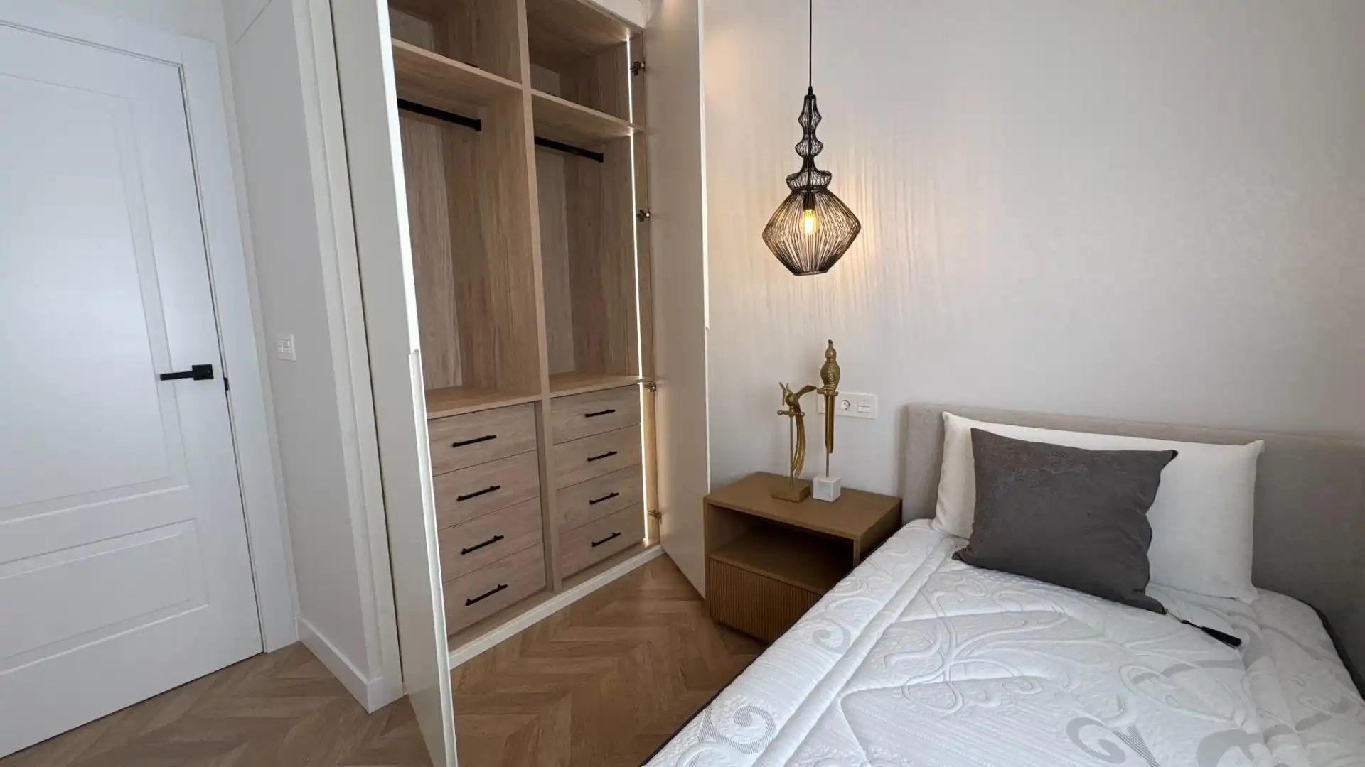 Mini appartamento con terrazza in vendita a Calle PARRAS 37, imagen 17