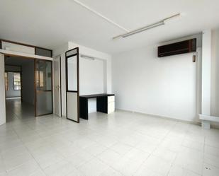 Office for sale in Granollers  with Air Conditioner, Heating and Internet