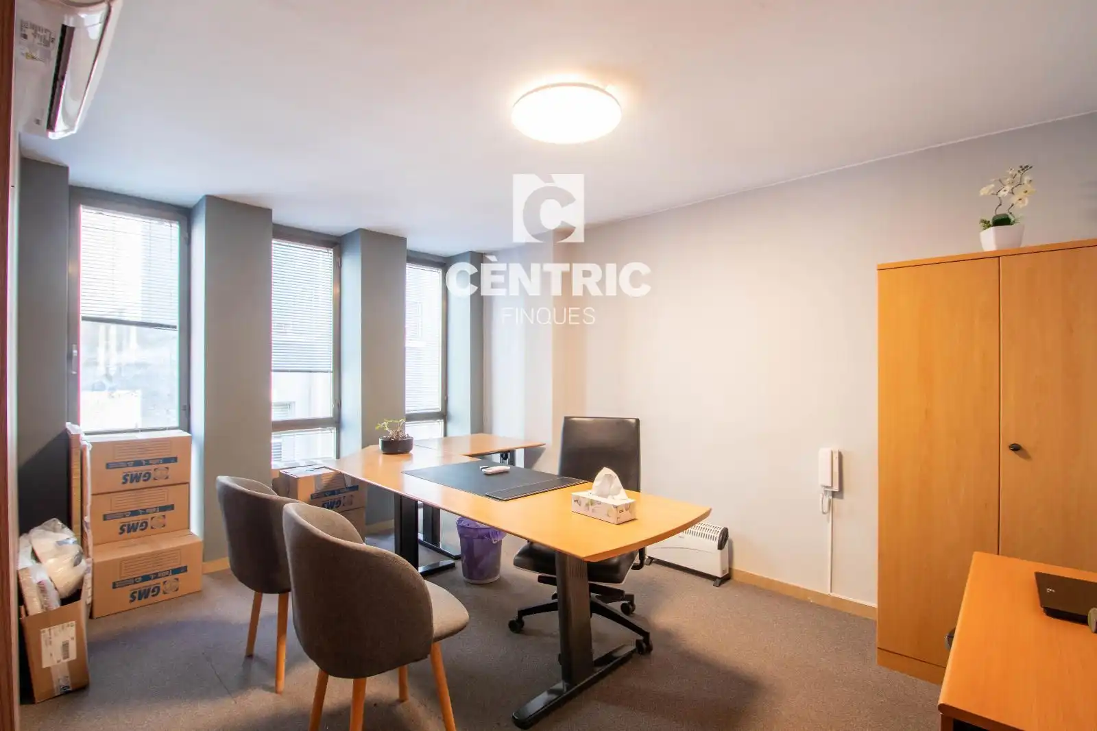 Büro zur Miete in Terrassa
