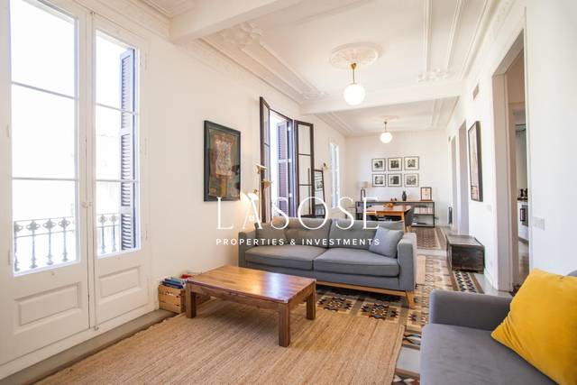 Piso en Venta en  PUJADES en Sant Pere, Sta. Caterina i la Ribera