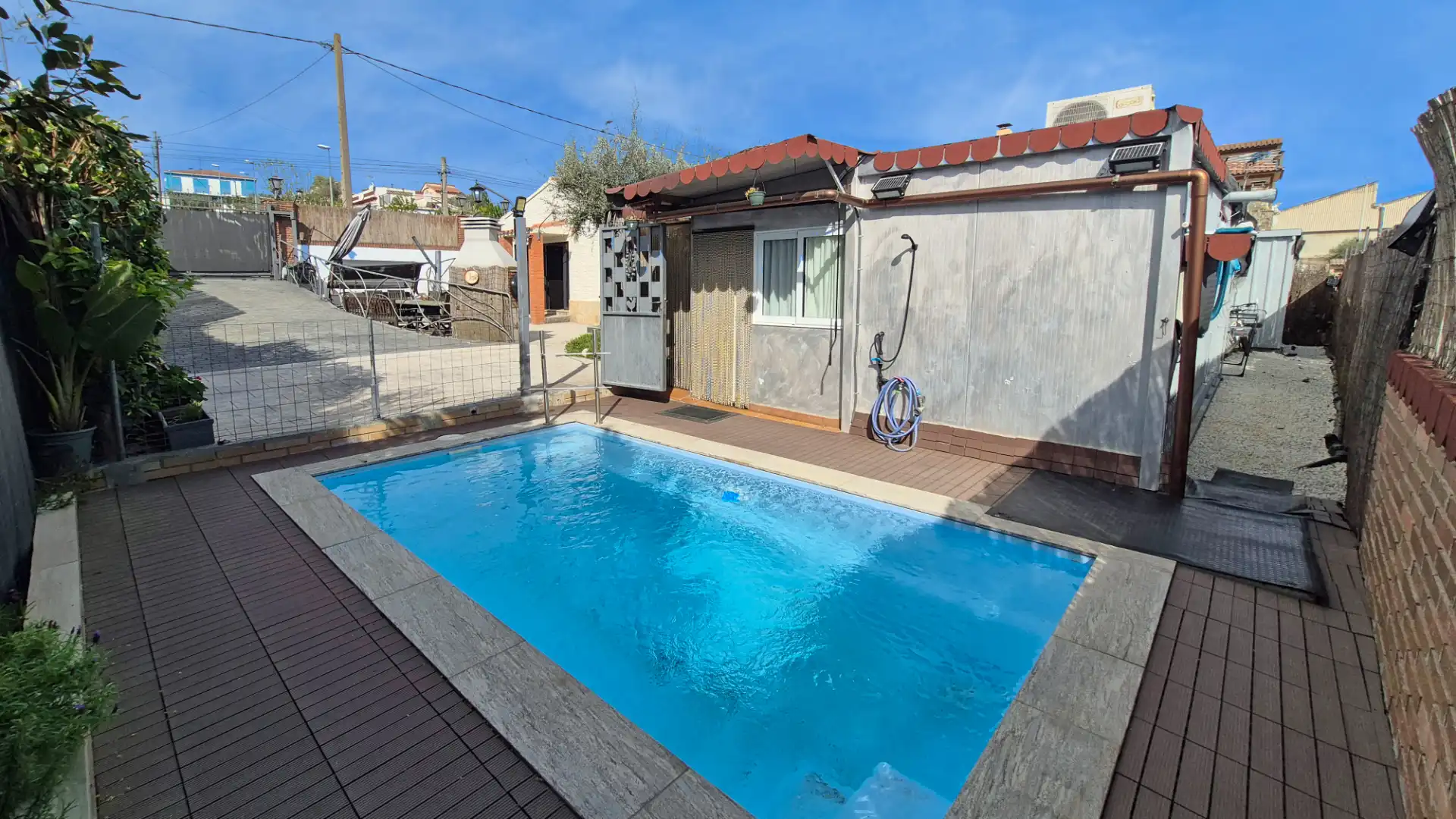 Piscina de Casa o chalet en venta en Rubí con Aire acondicionado, Calefacción y Jardín privado
