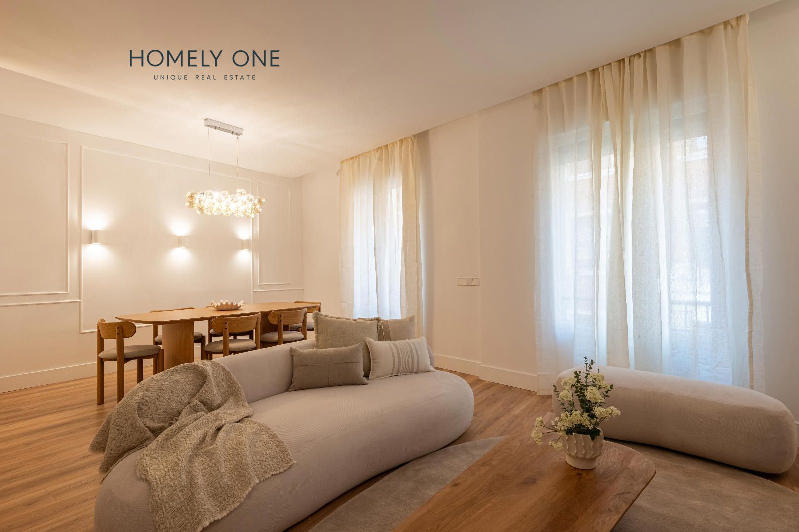 Living room of Flat for sale in  Madrid Capital  with Air Conditioner, Heating and Terrace