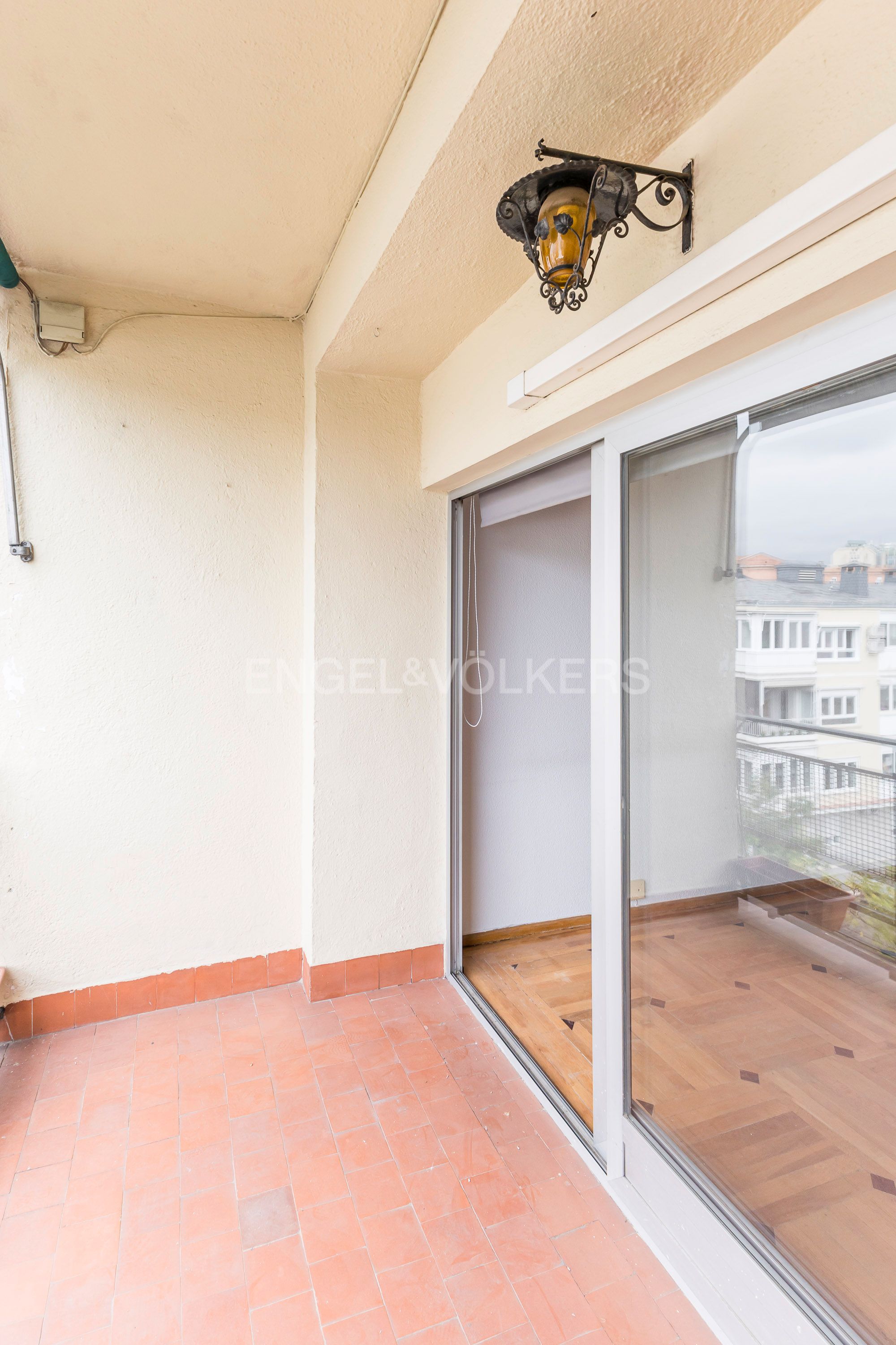 Apartament en venda en  Madrid Capital amb Calefacció, Terrassa i Balcó