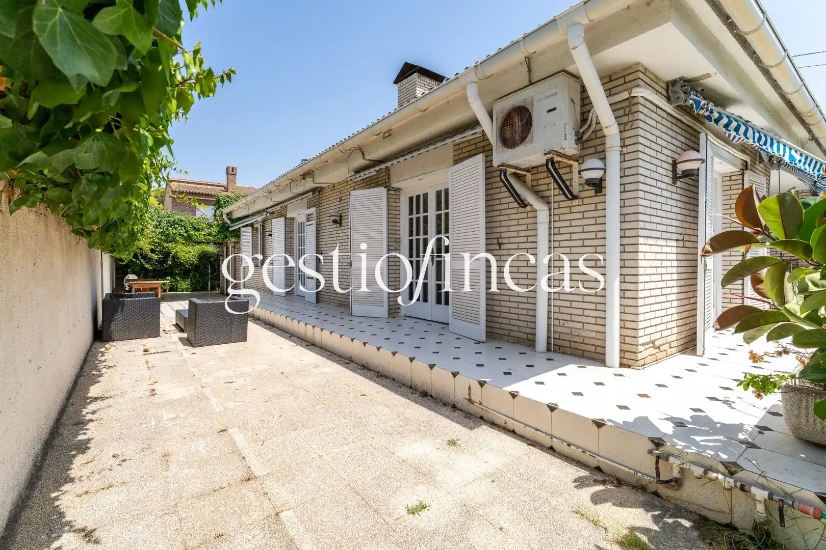 Vista exterior de Casa adosada en venta en Cambrils con Aire acondicionado, Calefacción y Amueblado
