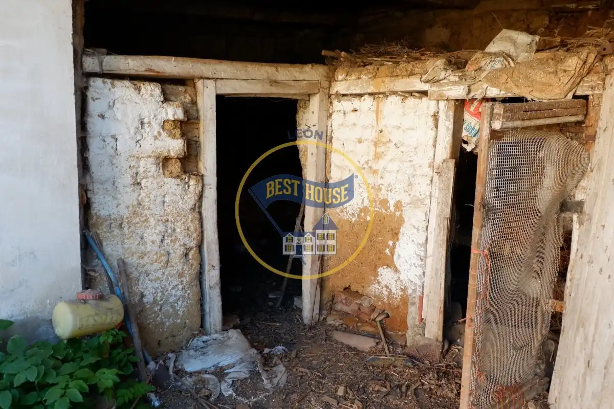 Finca rústica en venta en Armunia