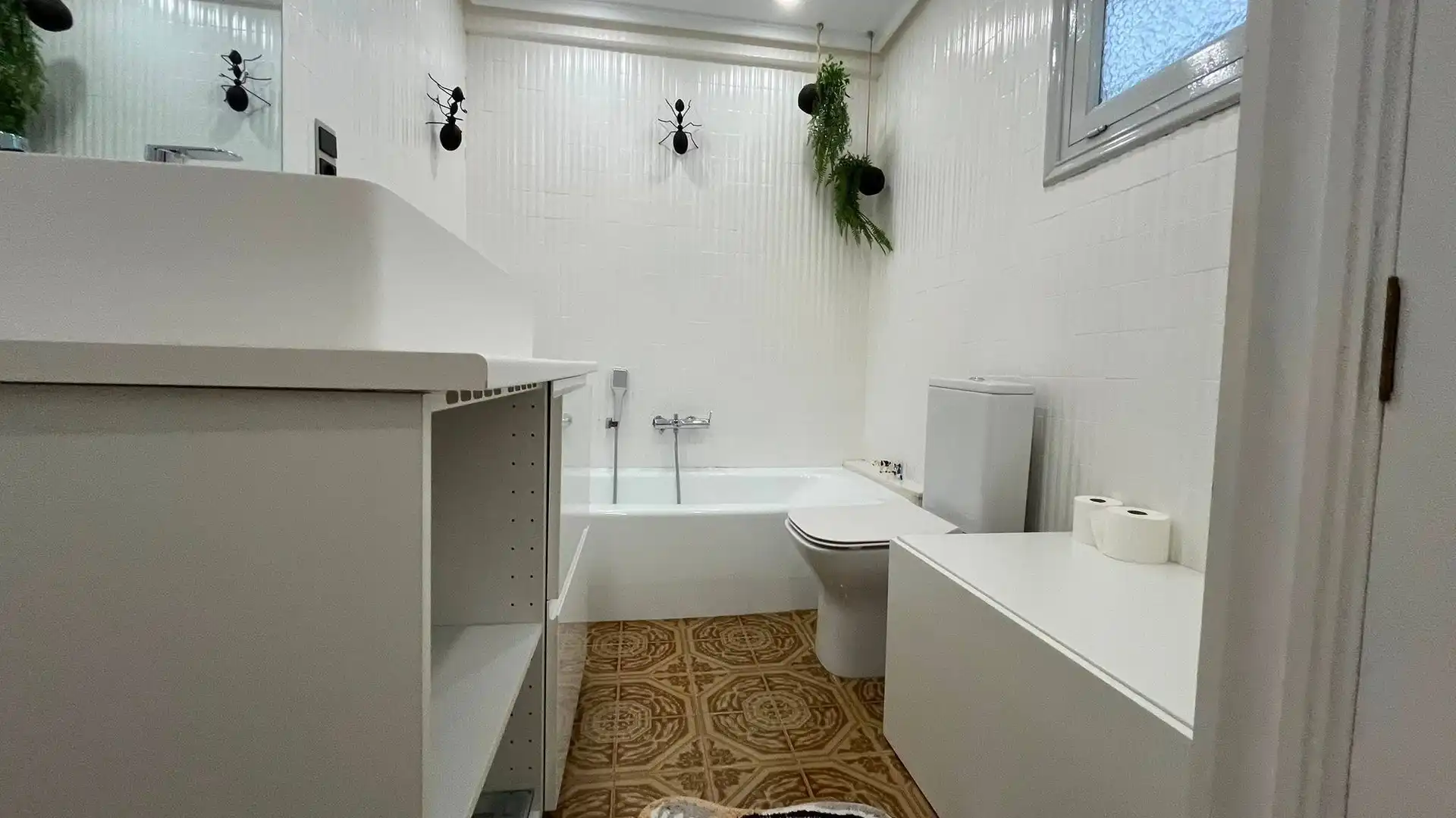 Baño de Ático en venta en Elche / Elx con Aire acondicionado, Trastero y Balcón