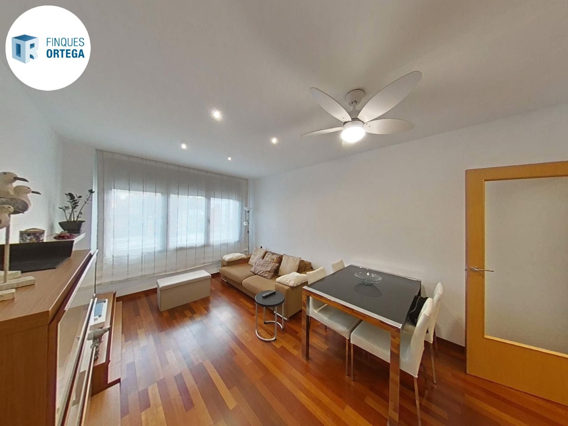 Living room of Flat for sale in Granollers  with Heating and Oven