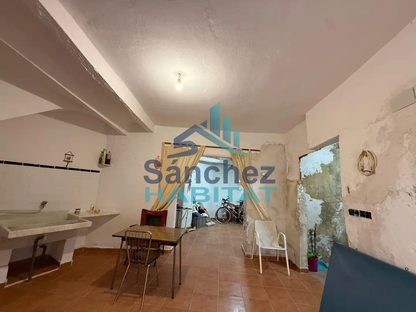 Casa rústica amb jardí en venda a Bolea 34, imagen 7