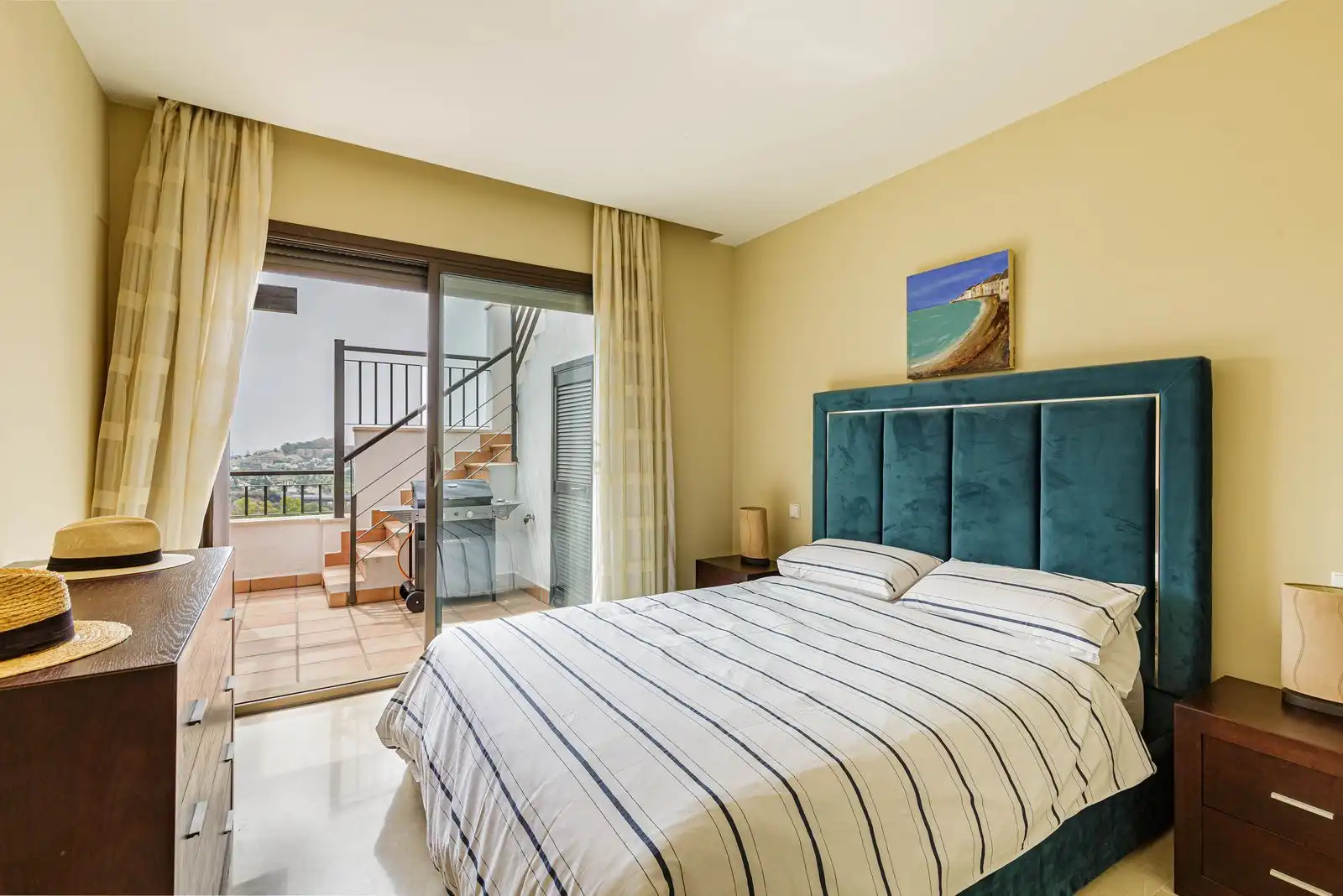 Bedroom of Duplexes for sale in Benahavís  with Air Conditioner, Terrace and Storage room