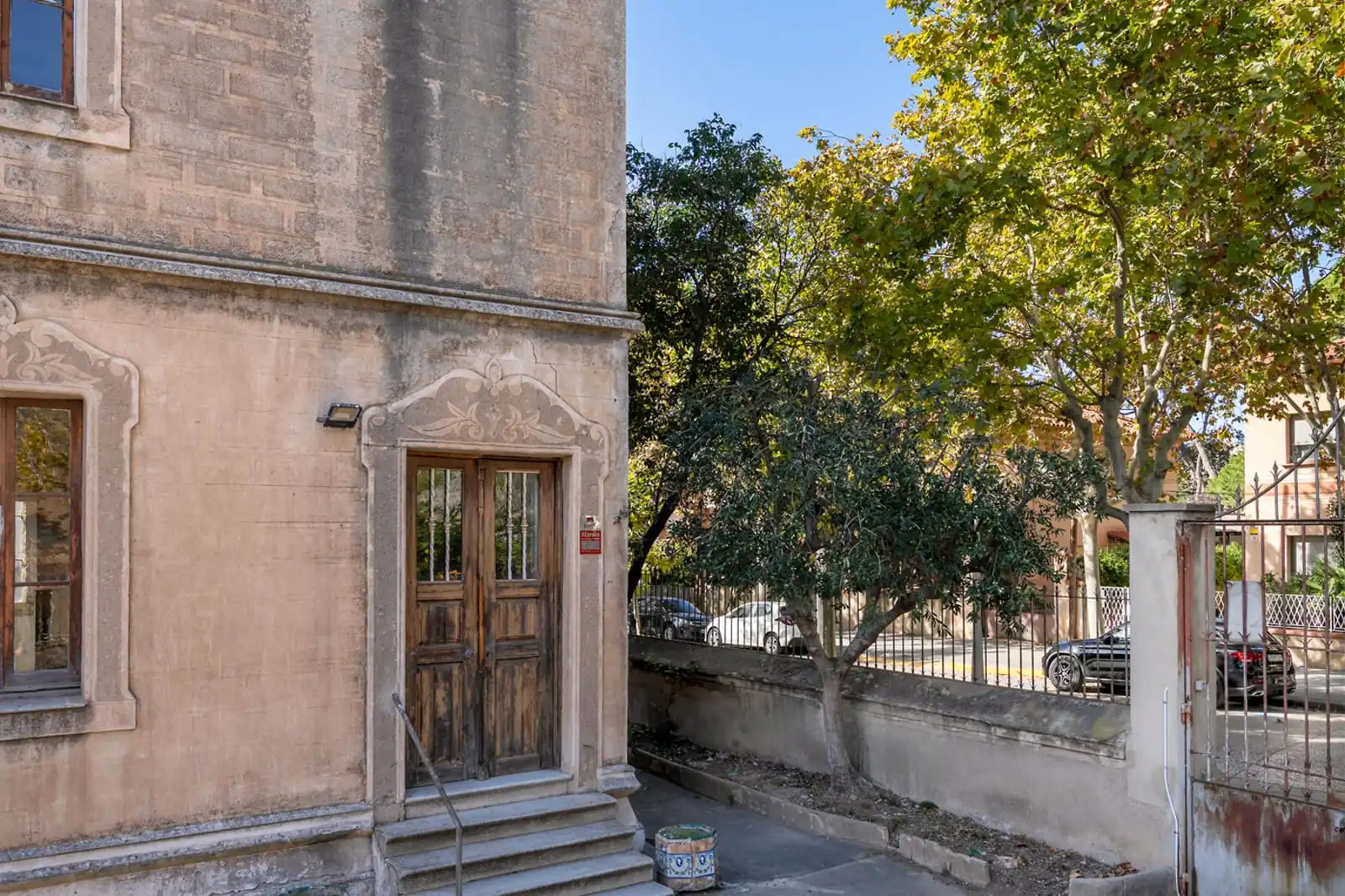 Vista exterior de Casa o chalet en venta en Sant Feliu de Llobregat con Calefacción, Jardín privado y Terraza