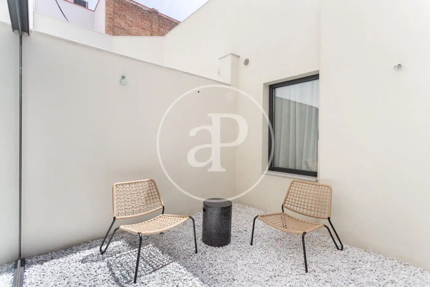 Appartamento con terrazza in affitto a Trav. de Dalt, imagen 39