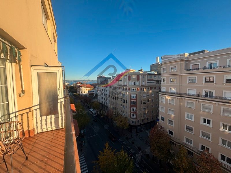 Flat for sale in Calle Calvo Sotelo, Centro - Ayuntamiento