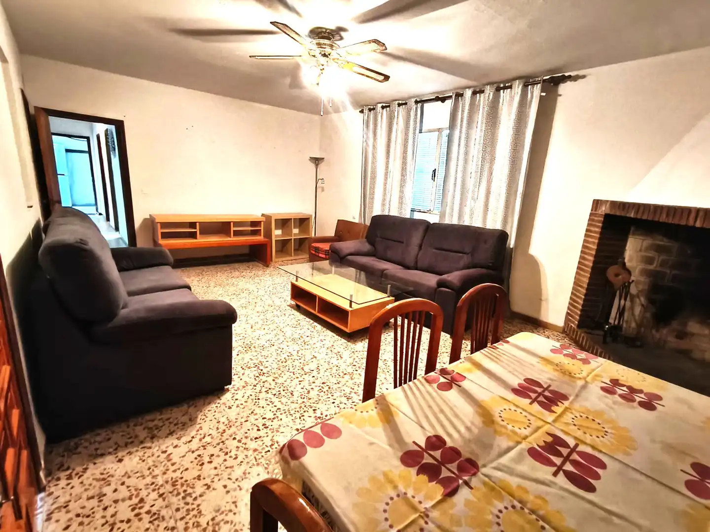 Sala de estar de Casa o chalet en venta en Las Ventas de Retamosa con Jardín privado y Piscina