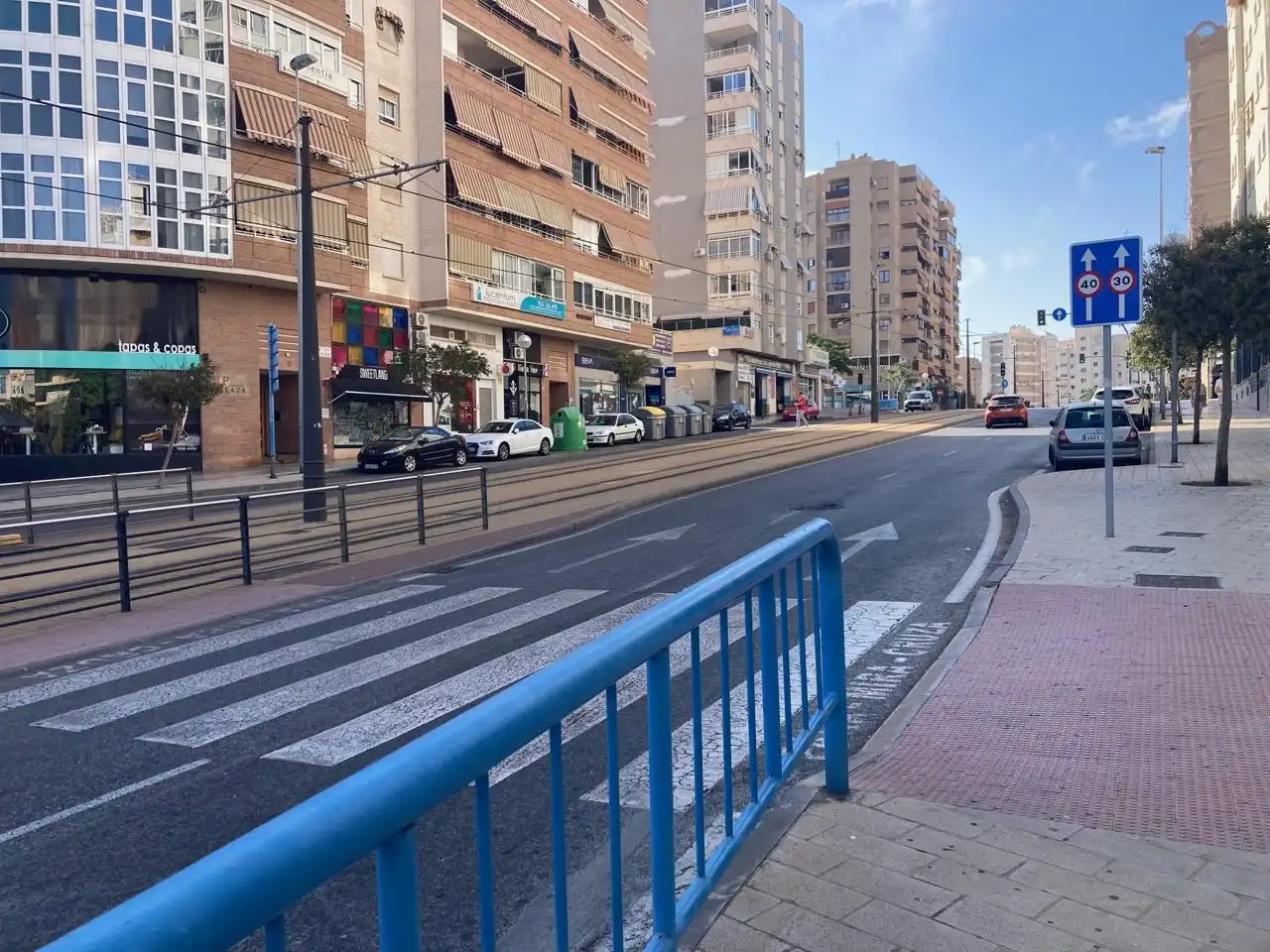 Vista exterior de Garatge en venda en Alicante / Alacant
