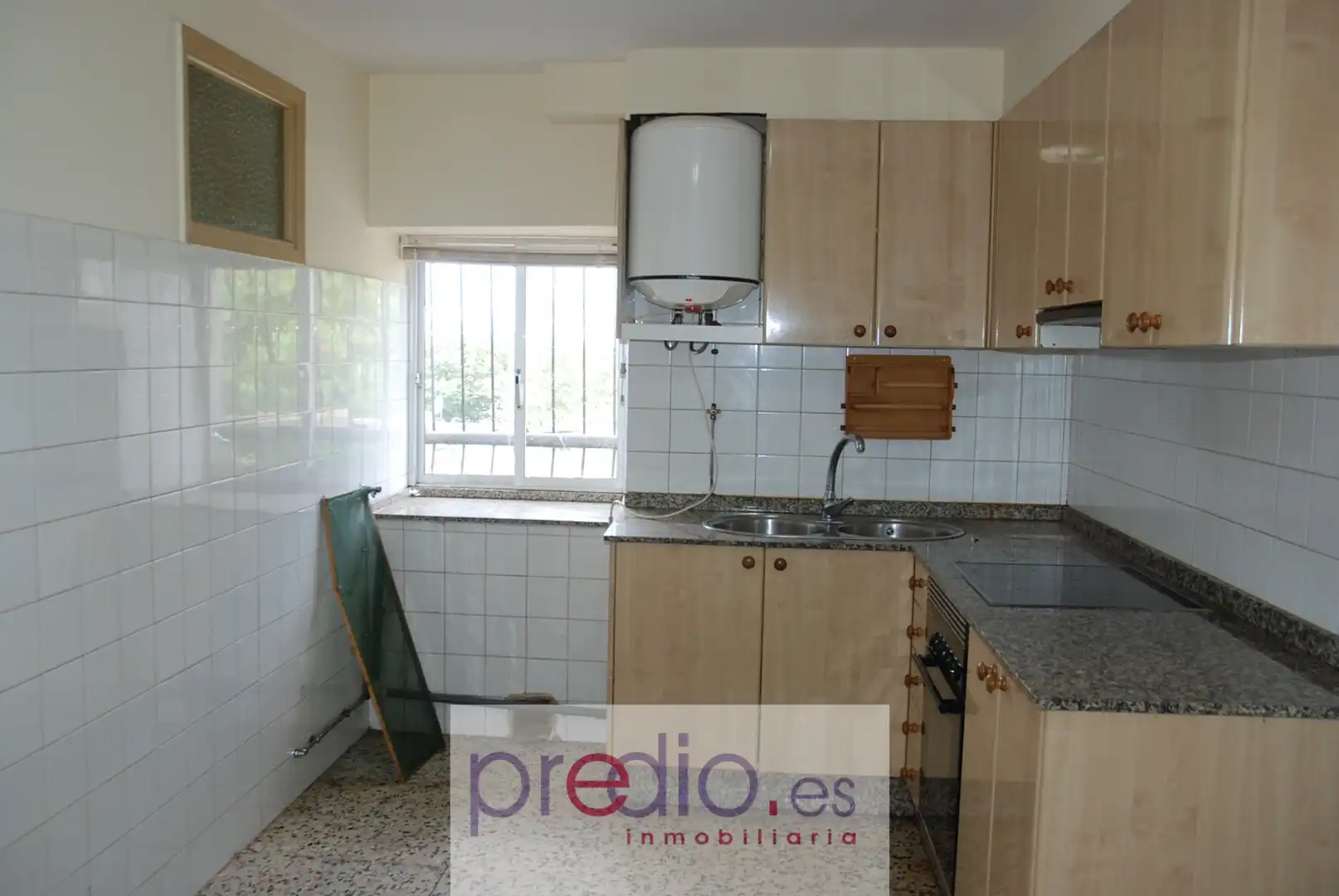 Kitchen of Detached homes for sale in Lugo  with Oven