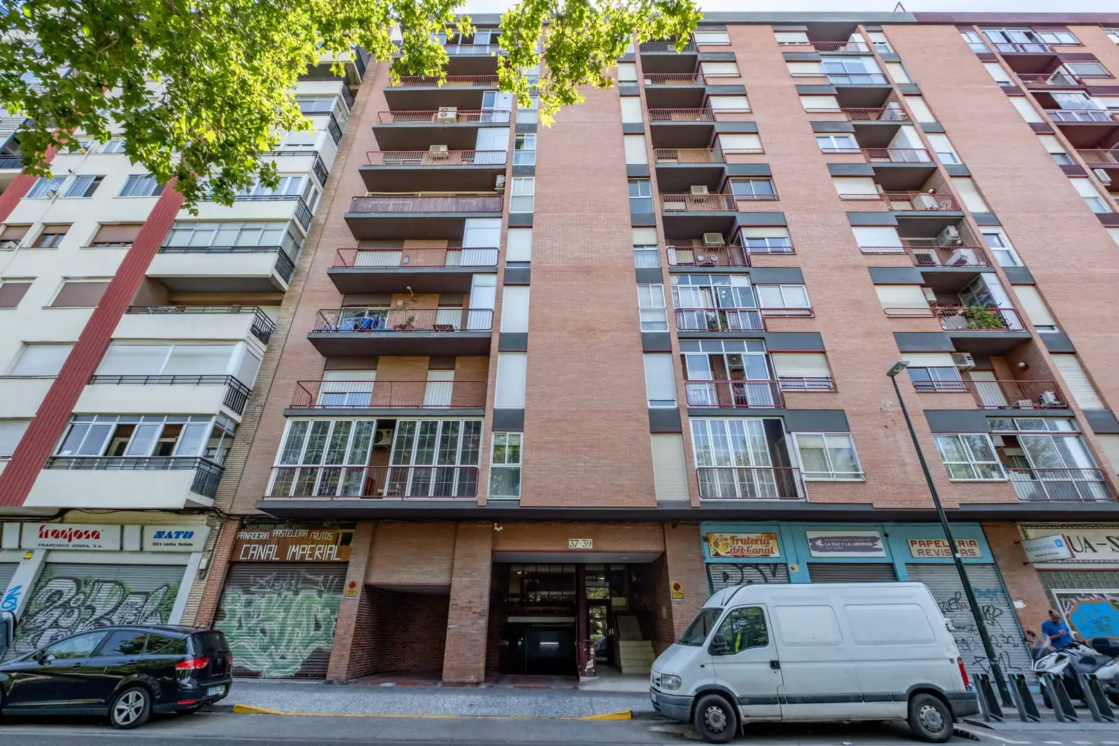 Vista exterior de Pis en venda en Zaragoza amb Calefacció i Terrassa