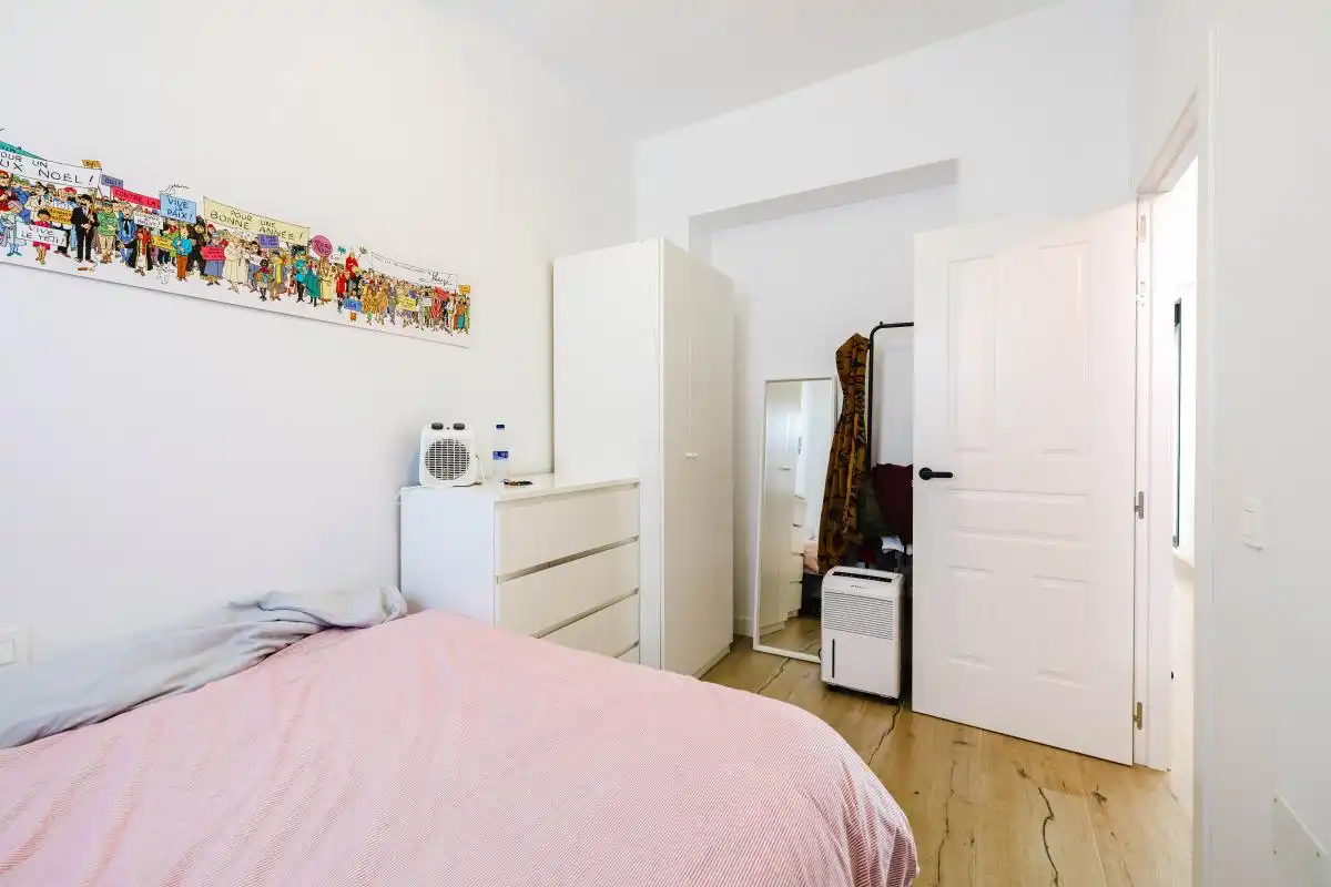 Habitación de Casa adosada en venta en Málaga con Aire acondicionado, Calefacción y Jardín privado