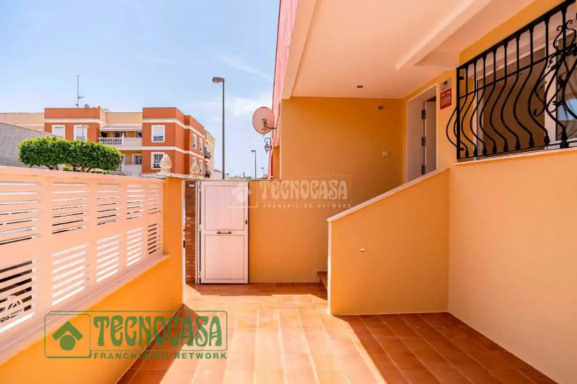 Casa adosada en venta en El Sabinar – Urbanizaciones – Las Marinas – Playa Serena, Roquetas de Mar ciudad