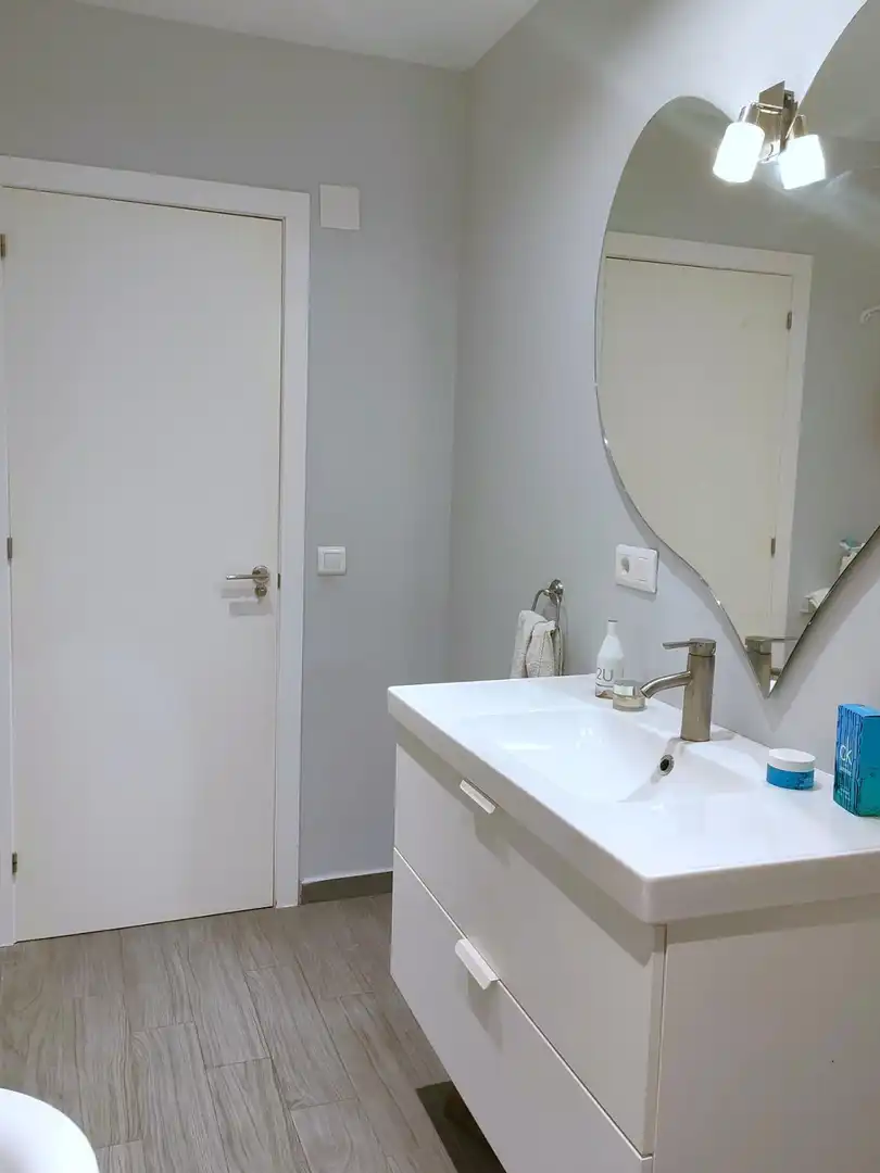 Bathroom of Flat for sale in Villajoyosa / La Vila Joiosa  with Air Conditioner, Terrace and Balcony