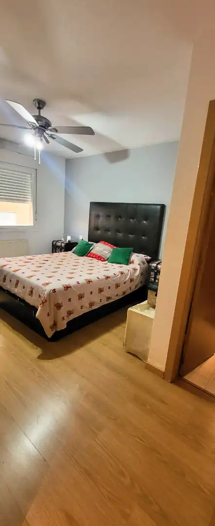 Bedroom of Flat for sale in Valdemoro  with Air Conditioner, Heating and Private garden