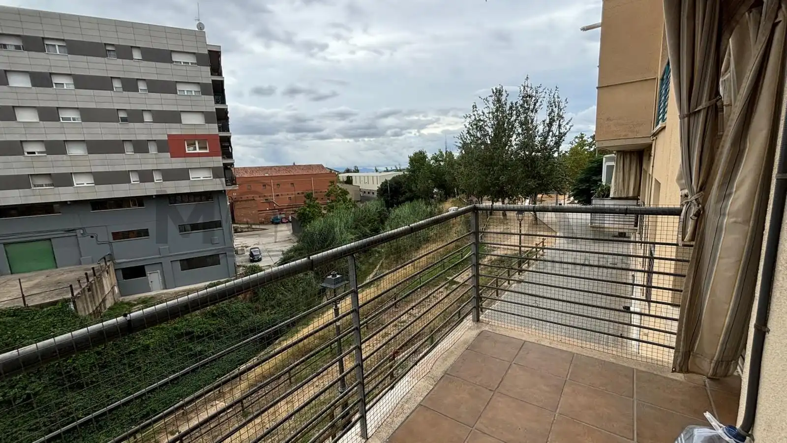 Vista exterior de Piso en venta en Caldes de Montbui con Aire acondicionado, Calefacción y Trastero
