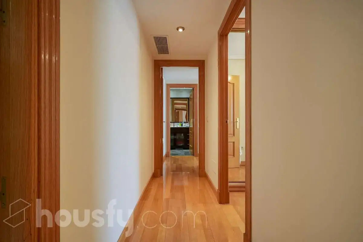 Piso en venta en Madrid con Aire acondicionado, Calefacción y Jardín privado