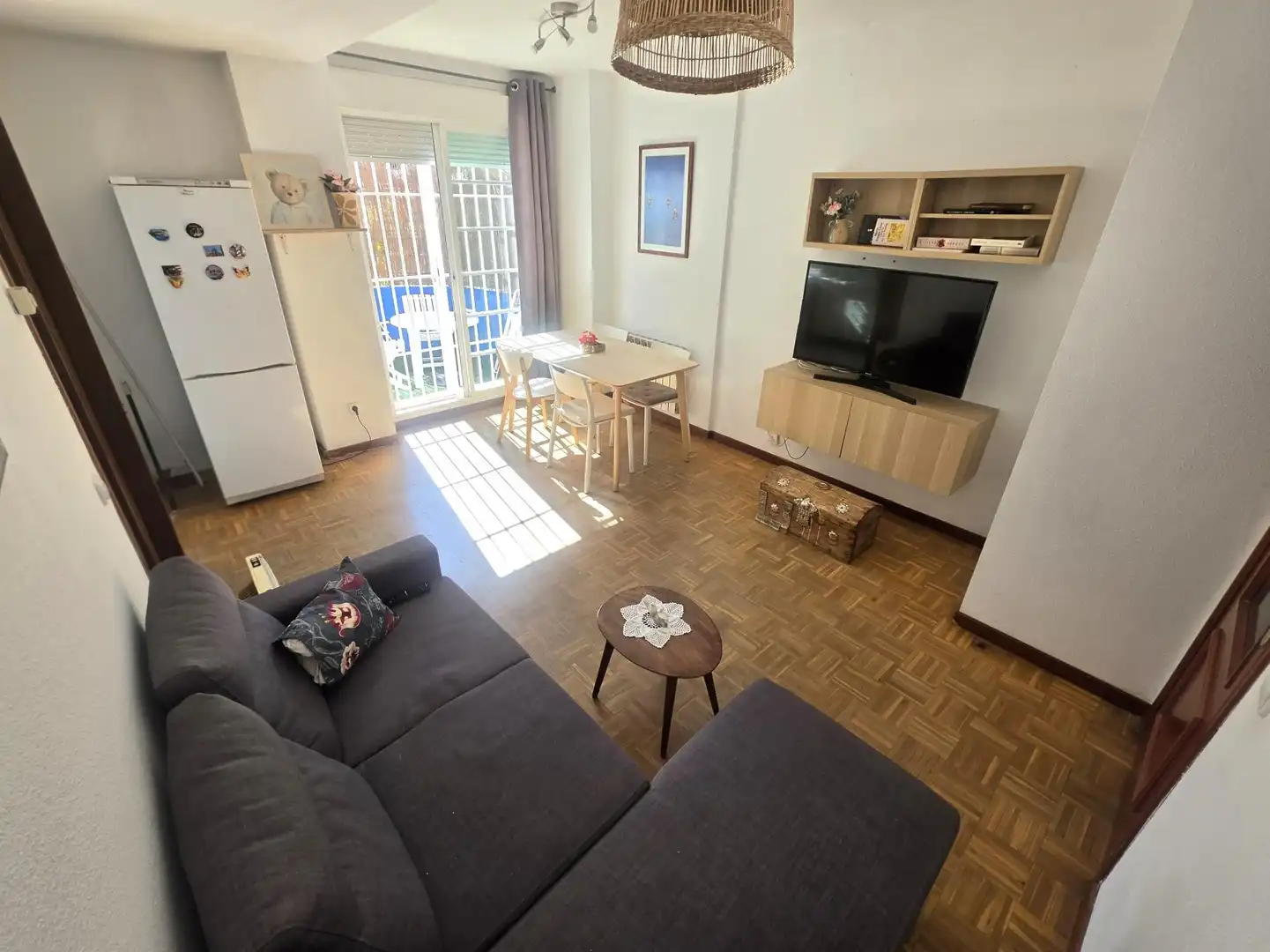 Sala d'estar de Planta baixa en venda en Valdemoro amb Calefacció, Parquet i Terrassa