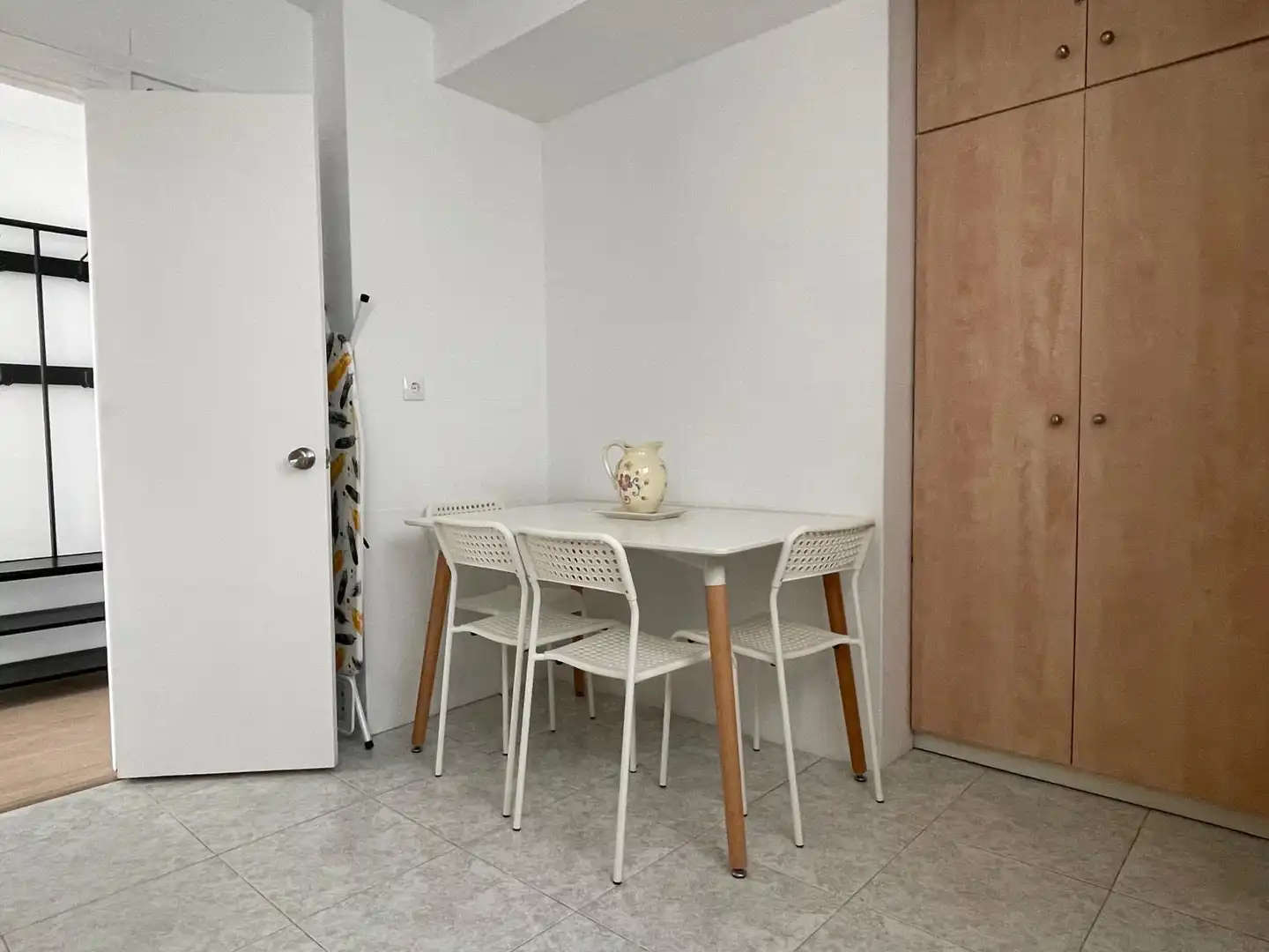 Comedor de Piso de alquiler en Málaga con Aire acondicionado, Amueblado y Lavadora