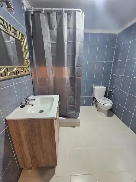 Baño de Estudio de alquiler en Cártama con Piscina, Amueblado y Lavadora