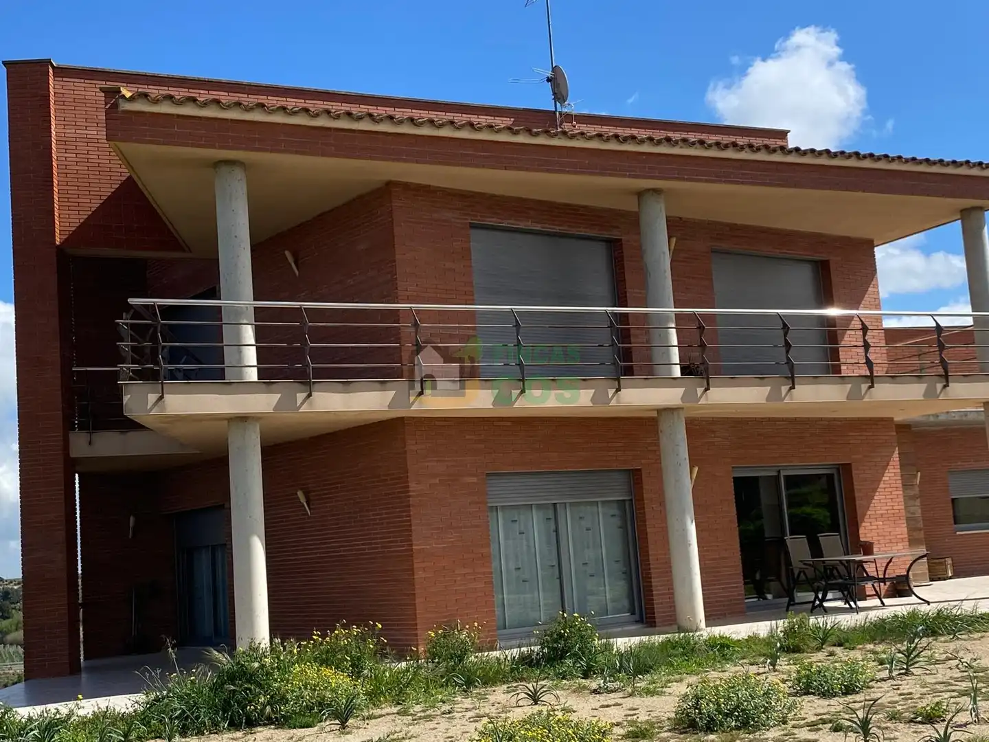 Vista exterior de Casa o xalet en venda en Les Borges Blanques amb Calefacció, Jardí privat i Terrassa