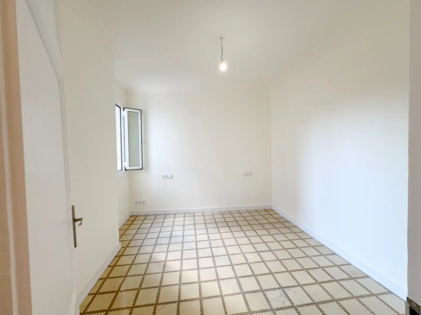 Penthouse with terrace to rent in Carrer de Muntaner, imagen 23
