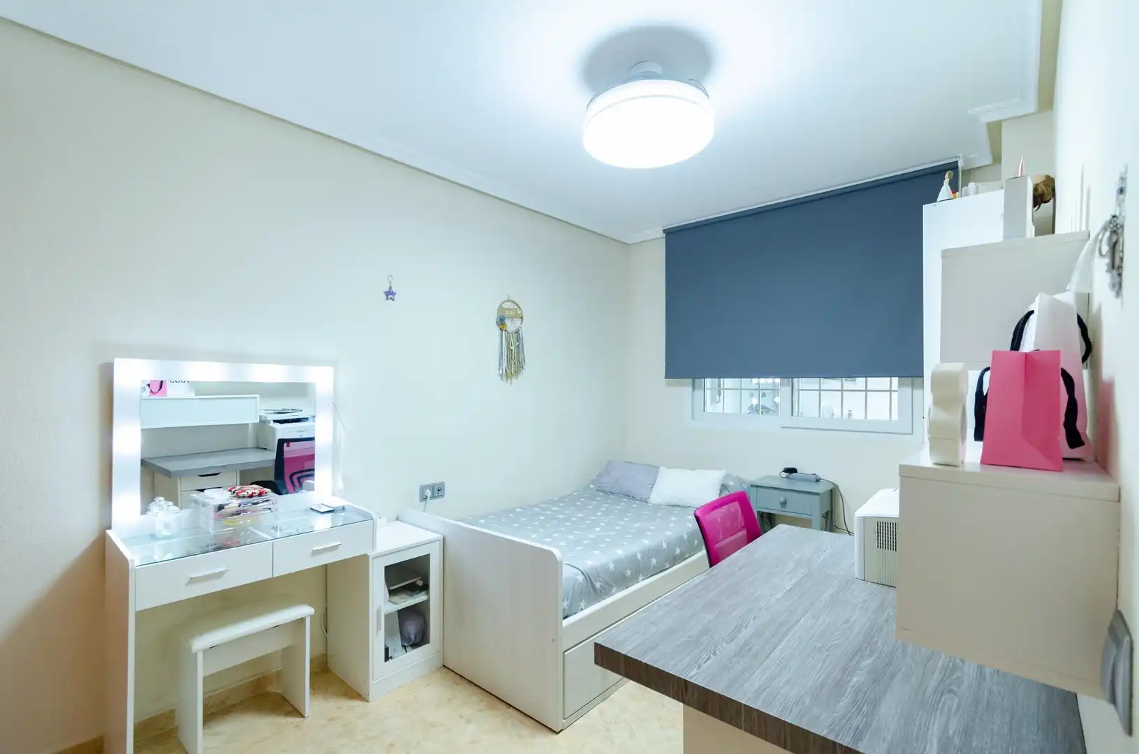 Bedroom of Houses for sale in Cartagena  with Air Conditioner, Terrace and Storage room