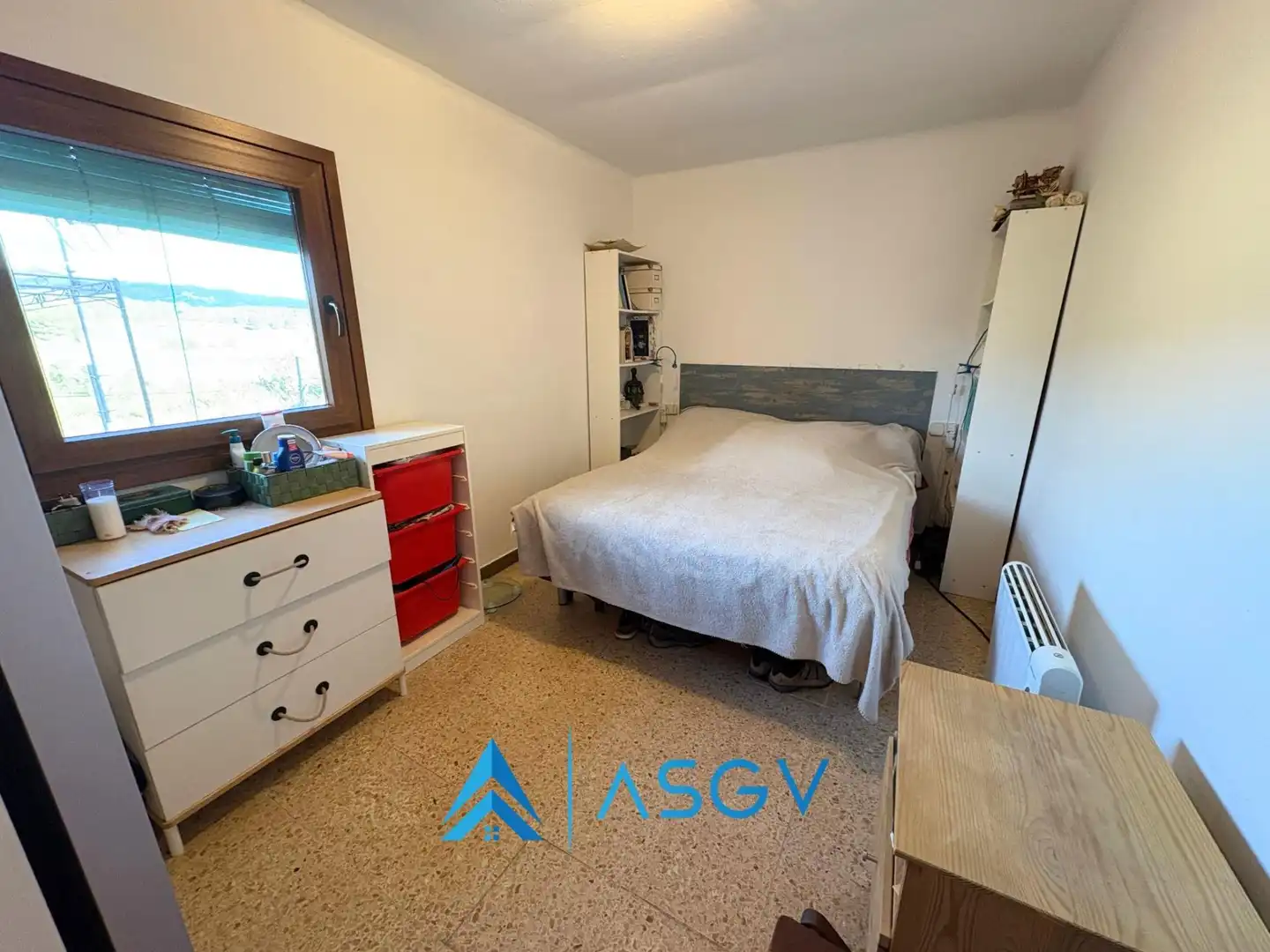 Habitación de Casa o chalet en venta en Santa Maria de Miralles con Calefacción, Jardín privado y Trastero
