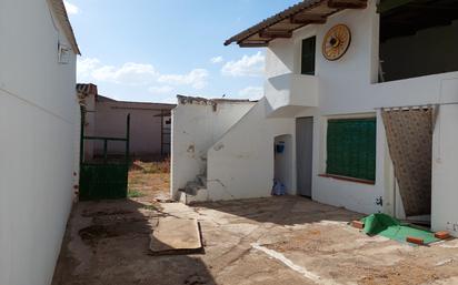 Vista exterior de Casa o xalet en venda en La Puebla de Almoradiel amb Calefacció
