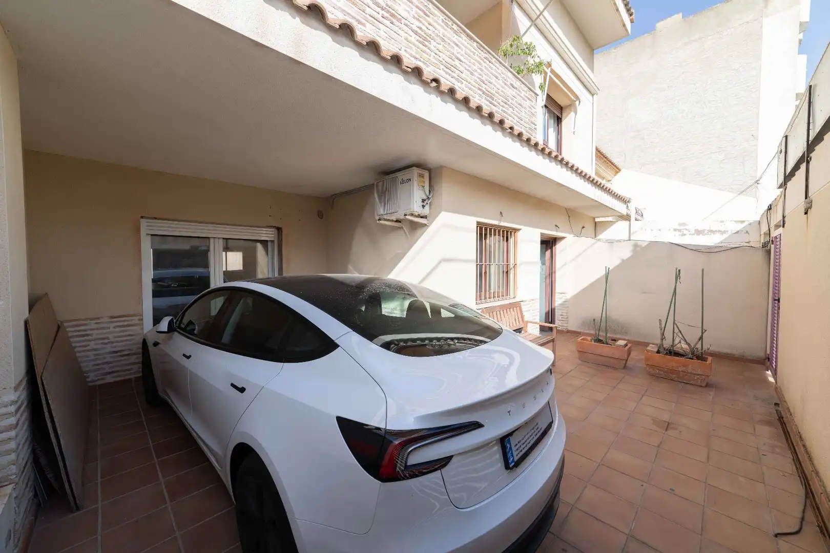 Exterior view of Detached homes for sale in L'Eliana  with Air Conditioner, Terrace and Storage room
