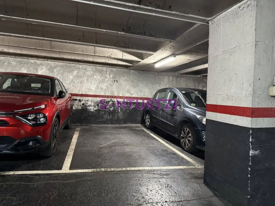 Parking for sale in La Txitxarra - Murrieta - Parke Santurtzi