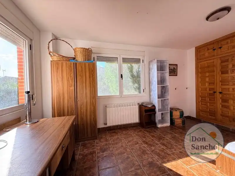 Cocina de Casa o chalet en venta en Cabezón de Valderaduey con Calefacción