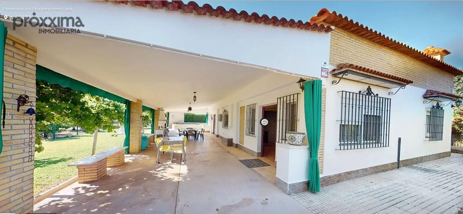 Casa o xalet en venda en La Rinconada amb Jardí privat, Terrassa i Traster