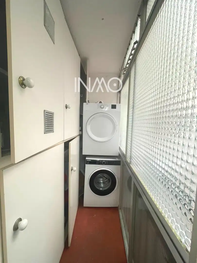 Vista exterior de Piso en venta en Rubí con Aire acondicionado, Calefacción y Terraza
