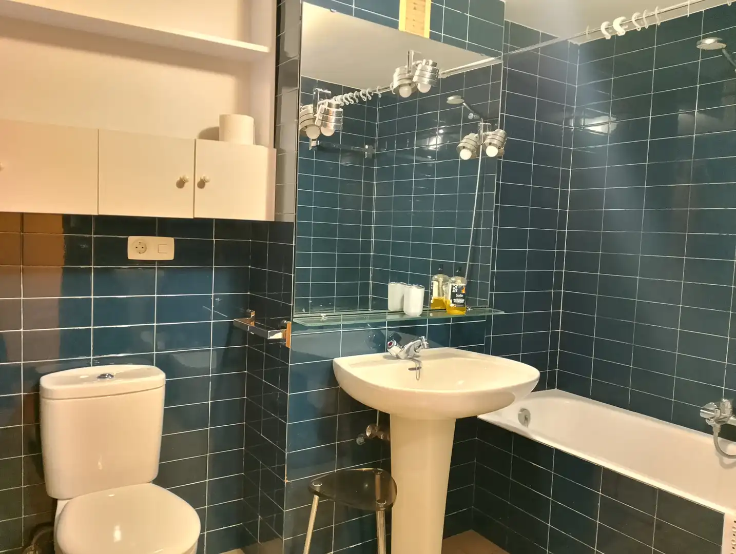 Badezimmer von Wohnung zur Miete in Donostia - San Sebastián  mit Heizung, Terrasse und Möbliert