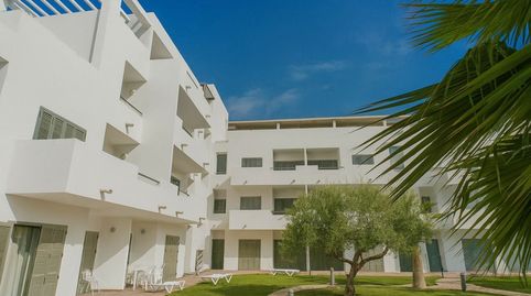 Foto 3 de Piso en venta en Paseo de Los Limoneros, Puerto Vera, Vera