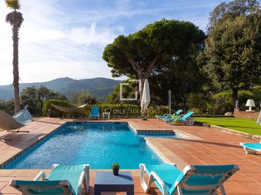 Villa avec balcon à vendre à Arenys de Munt