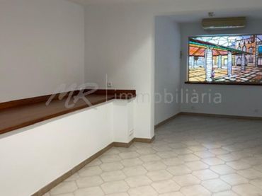 Local comercial de lloguer a Centre